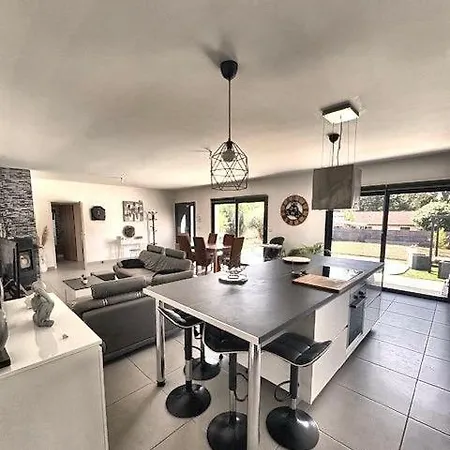 Villa Charming House With Pool Saucats